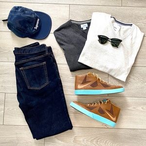 OLD NAVY white v neck sweater